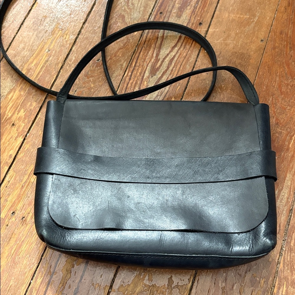 Able Mare Small Leather Crossbody Bag Black